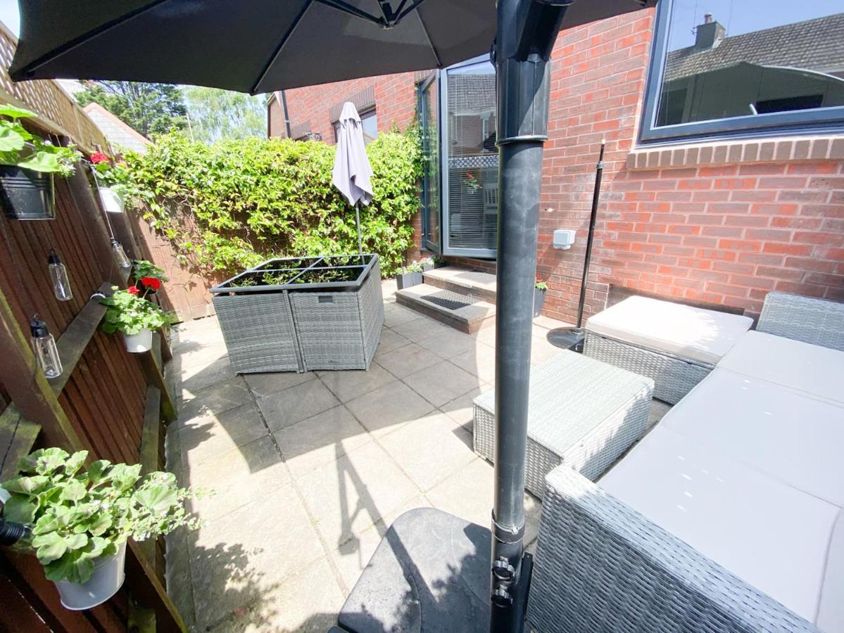 Harbourside House - Great Location - Parking - 2 En-Suites - Sleeps 5 Plus 1 Poole Exterior photo