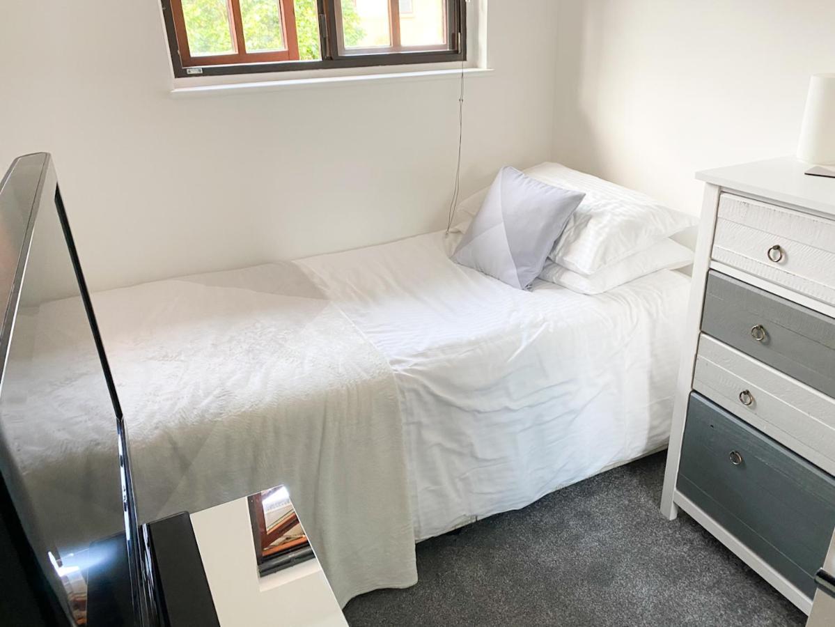 Harbourside House - Great Location - Parking - 2 En-Suites - Sleeps 5 Plus 1 Poole Exterior photo